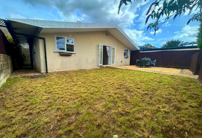 1 Bedroom Detached Bungalow To Rent In Francis Avenue, Bournemouth, Dorset, BH11