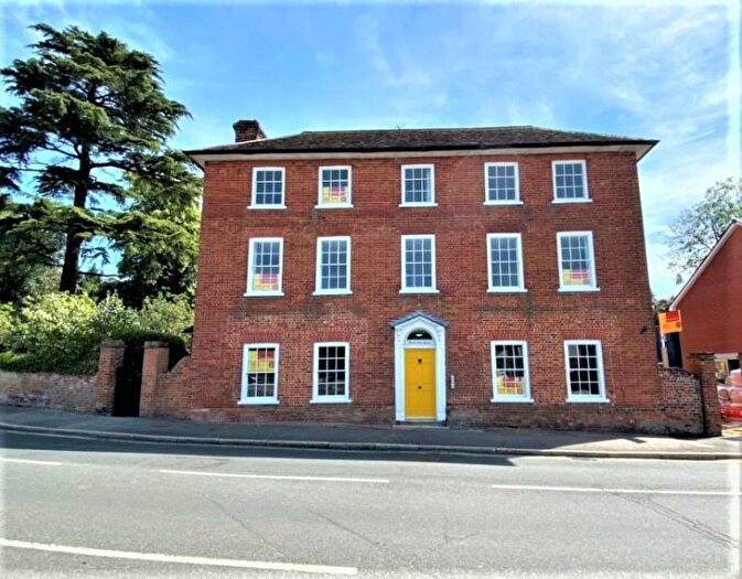 2 Bedroom Apartment To Rent In Bagshot, GU19