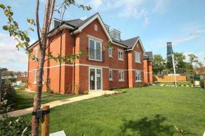 2 Bedroom Flat To Rent In September Place, Headstone Lane, Harrow, HA2