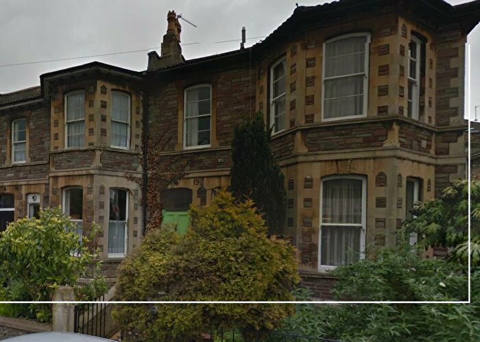 Studio To Rent In Cotham, Bristol, BS6