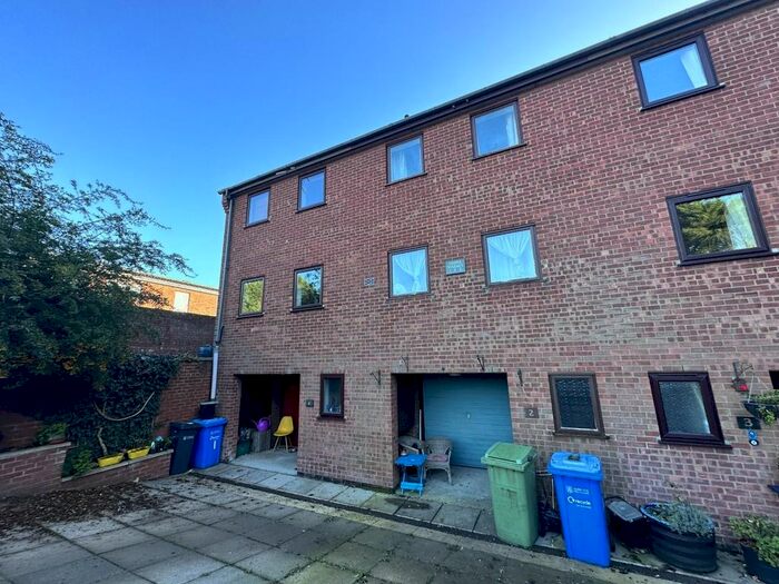 2 Bedroom Terraced House To Rent In Venables Close, Norwich, NR1