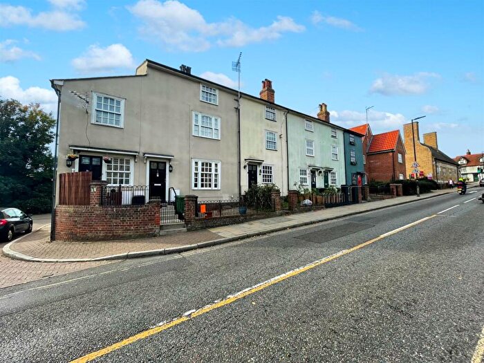 3 Bedroom Terraced House To Rent In St. Michaels Road, Braintree, CM7