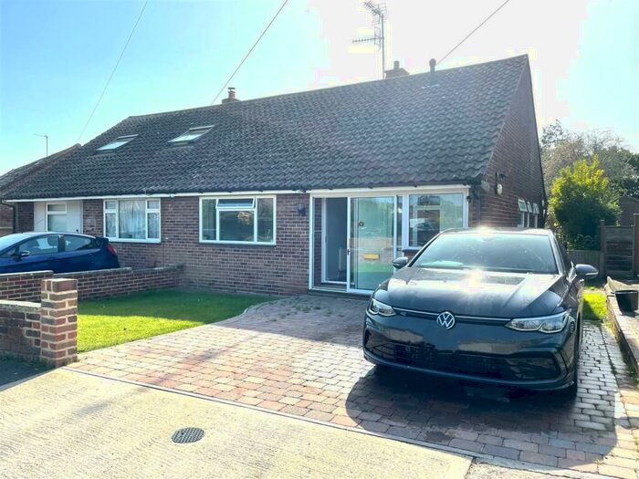 2 Bedroom Semi-Detached Bungalow To Rent In Westfield Close, Polegate, BN26