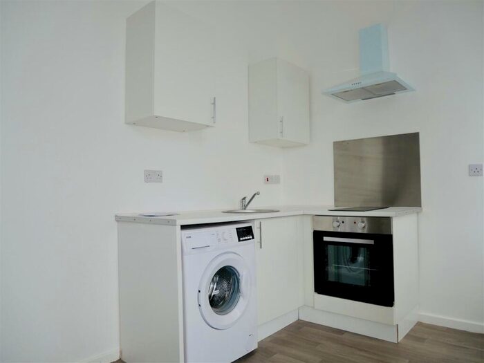 1 Bedroom Flat To Rent In Clarendon Road, Urmston, Manchester, M41