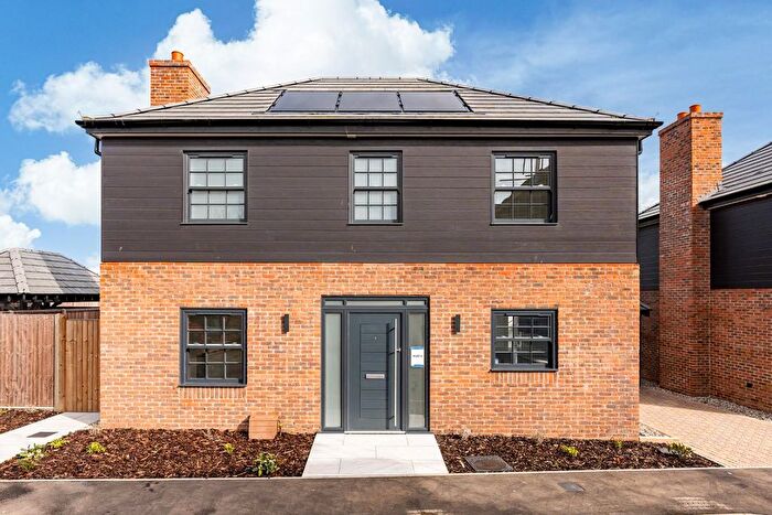 4 Bedroom Property For Sale In The Hawthorns, Fyfield, Ongar, Essex, CM5