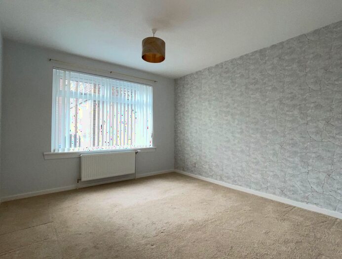 2 Bedroom Flat To Rent In Raploch Street, Larkhall, ML9