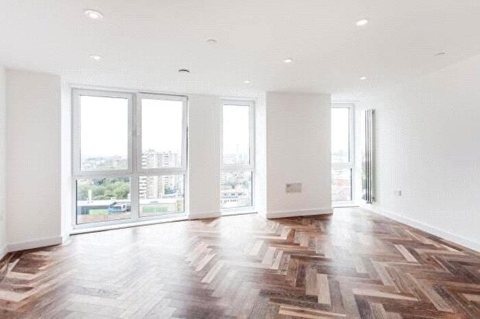 1 Bedroom Apartment For Sale In City Road, London, EC1V