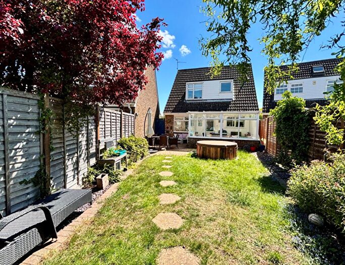 3 Bedroom Semi Detached House For Sale In Cock Close Road, Yaxley, Peterborough, PE7