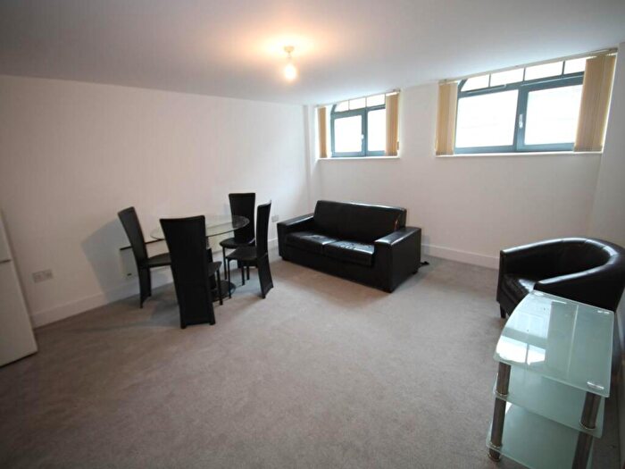 1 Bedroom Flat To Rent In Woolston Warehouse, Grattan Road, Bradford, BD1