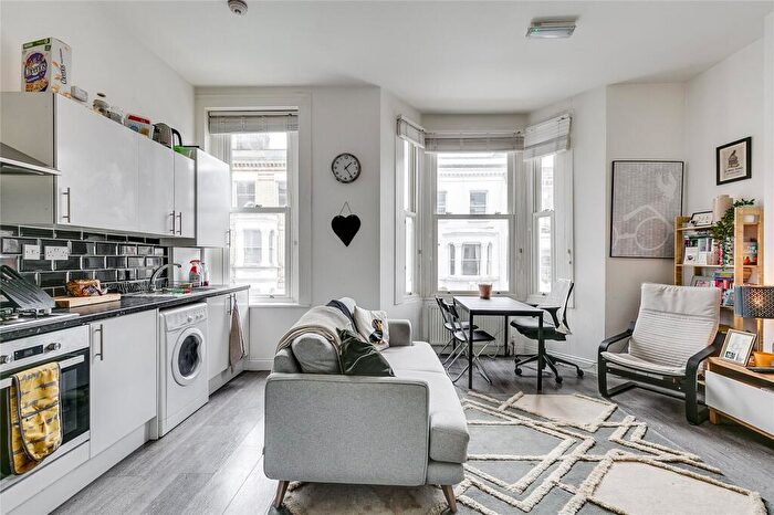 1 Bedroom Flat To Rent In Messina Avenue, West Hampstead, NW6