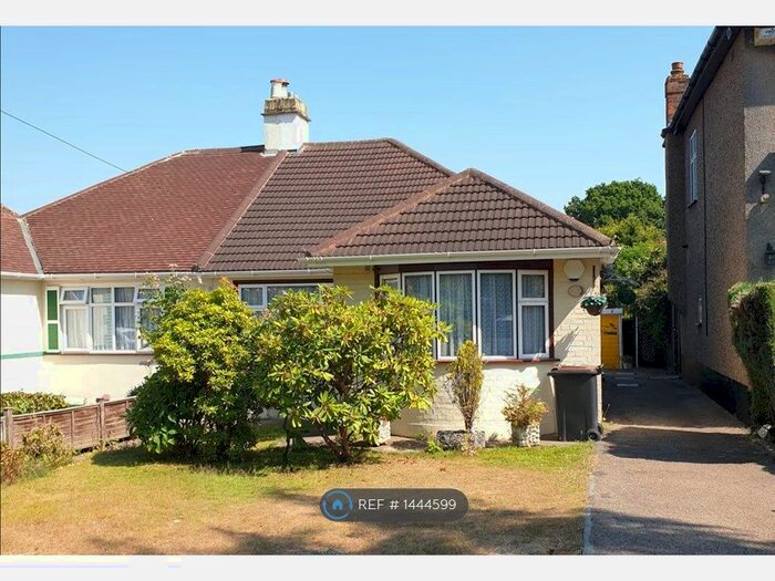 2 Bedroom Bungalow To Rent In Hilda Vale Road, Orpington, BR6