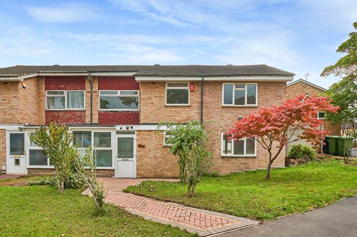 5 Bedroom Detached House To Rent In Ravensbourne Park Crescent, Catford, SE6