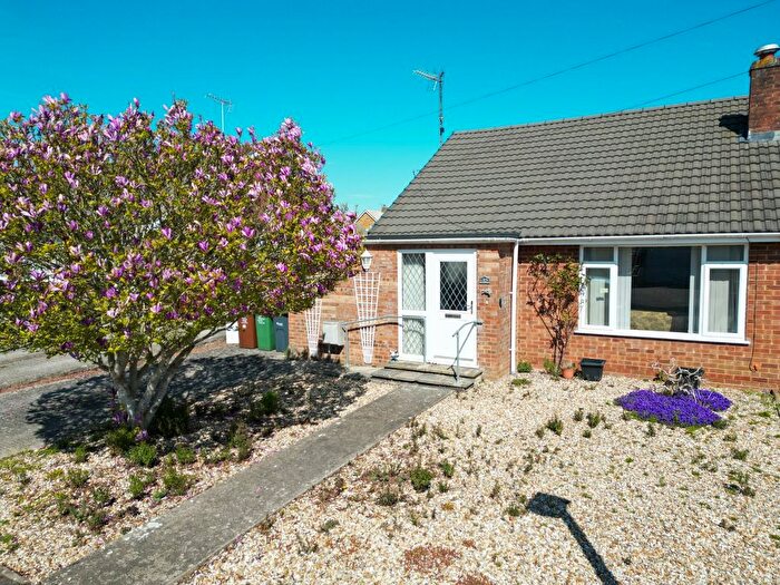 2 Bedroom Semi Detached Bungalow For Sale In Barons Mead, Chippenham, SN14