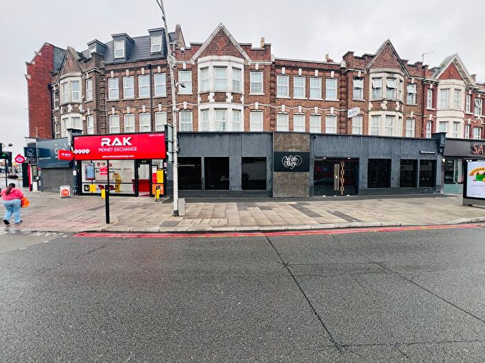 1 Bedroom Flat For Sale In Frinton Mews, Ilford, IG2