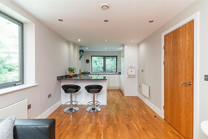 1 Bedroom Flat To Rent In Merchants Quay, Quayside, Newcastle Upon Tyne, NE1