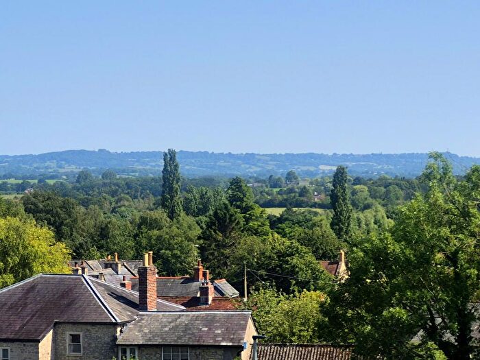 2 Bedroom Flat For Sale In Bramley Hill, Mere, BA12