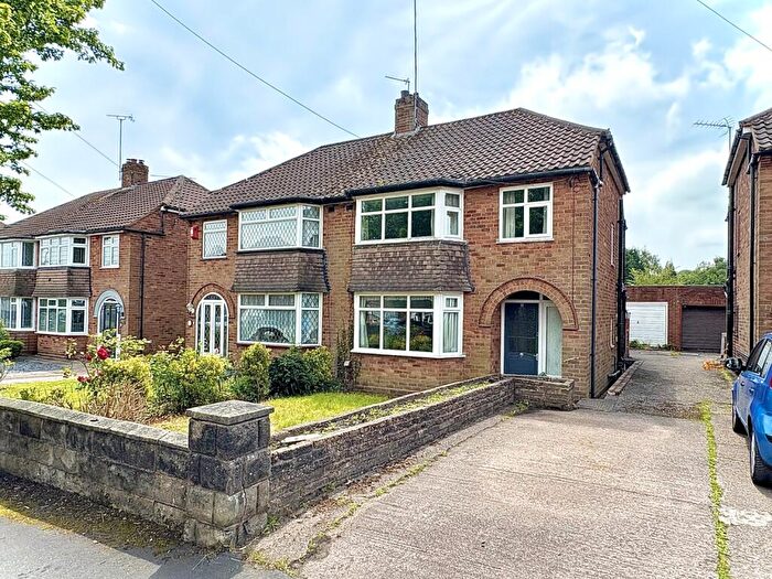 3 Bedroom Semi Detached House For Sale In Park Close, Dudley, DY1