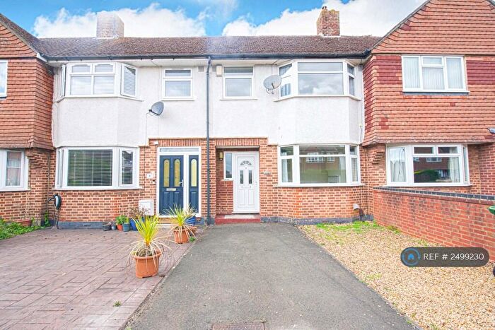 3 Bedroom Terraced House To Rent In Herschel Crescent, Oxford, OX4