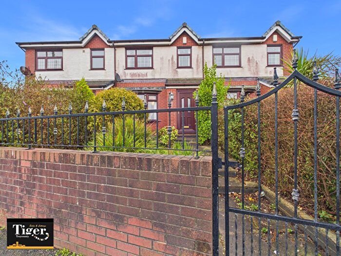 3 Bedroom Terraced House For Sale In Midgeland Road, Blackpool, FY4