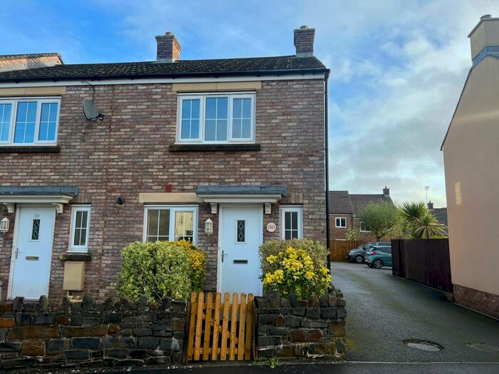 2 Bedroom End Of Terrace House To Rent In Burrium Gate, Usk, NP15