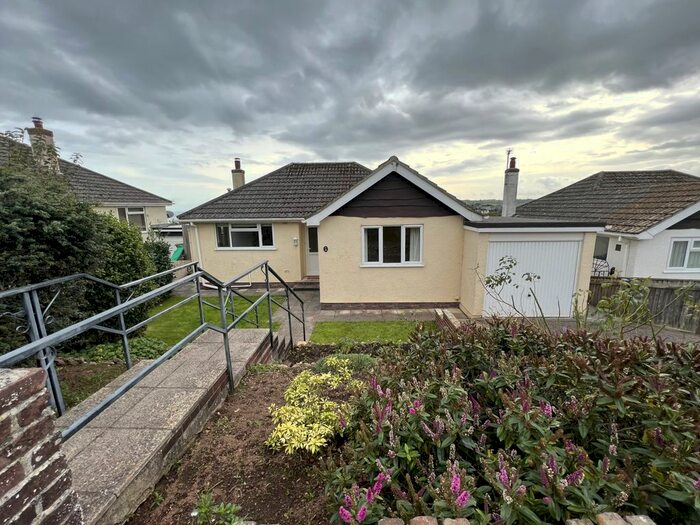 2 Bedroom Bungalow To Rent In Hazeldown Road, Teignmouth, TQ14