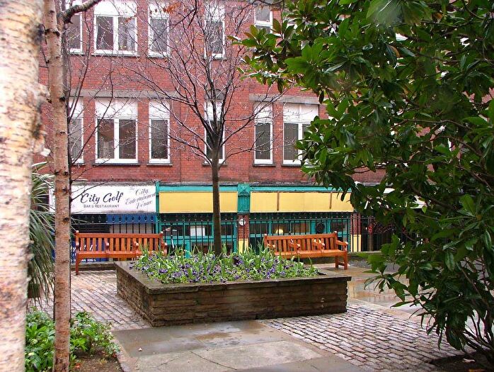 2 Bedroom Flat To Rent In - Bride Lane, Fleet Steet, London, EC4Y