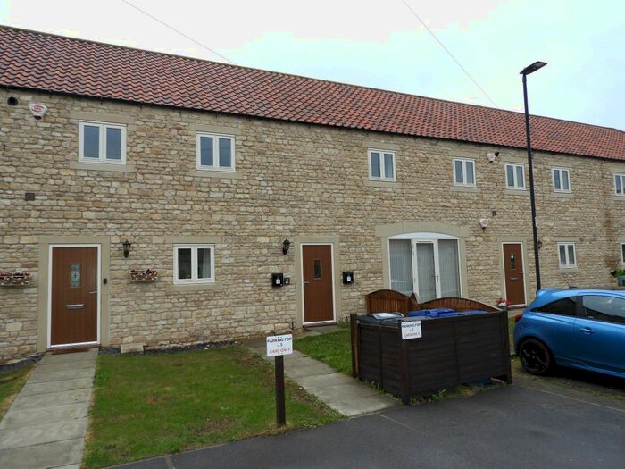 2 Bedroom Flat To Rent In All Saints Close, Arksey, Doncaster, DN5