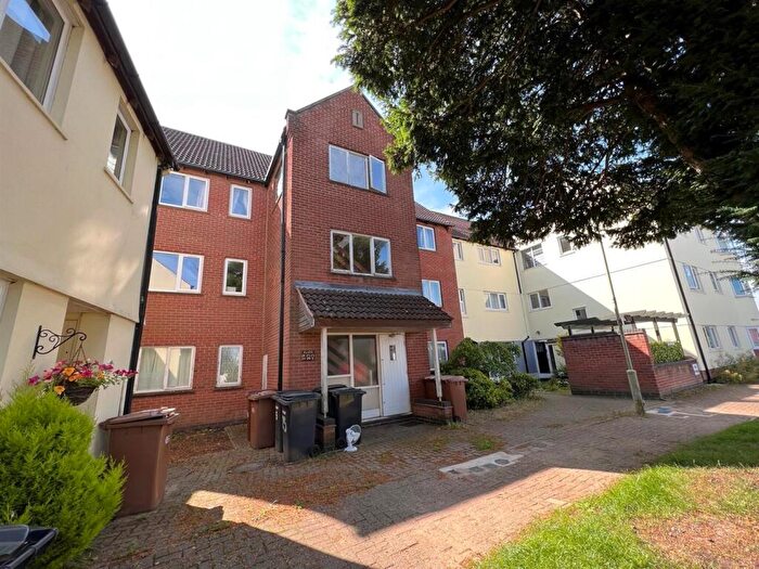 2 Bedroom Apartment To Rent In The Uplands, Melton Mowbray, LE13
