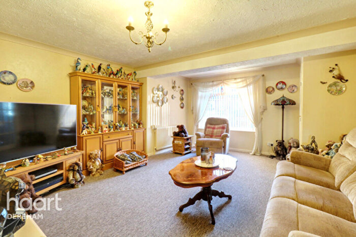 3 Bedroom End Of Terrace House For Sale In Darwin Walk, Dereham, NR19