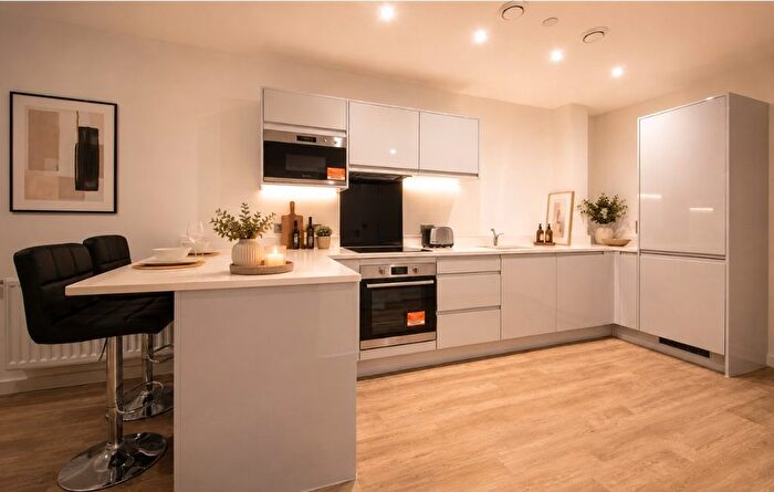1 Bedroom Flat For Sale In "The Aspen" At Albert Roae, Barnet, EN4
