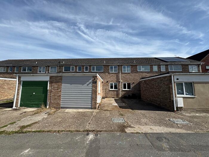 4 Bedroom Terraced House For Sale In Broome Grove, Wivenhoe, CO7