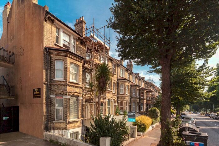 1 Bedroom Flat To Rent In Denmark Villas, Hove, East Sussex, BN3