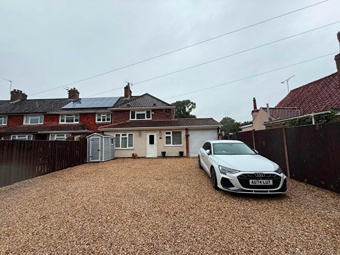 4 Bedroom House To Rent In Dereham Road, Norwich, NR5