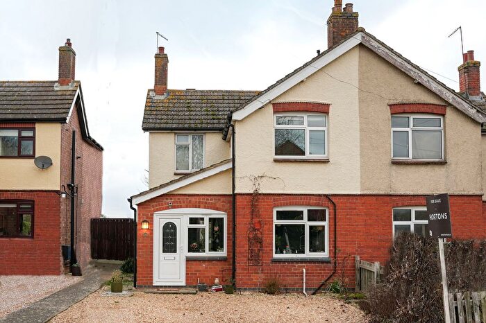 3 Bedroom Semi-Detached House For Sale In Harborough Road, Stoke Albany, LE16