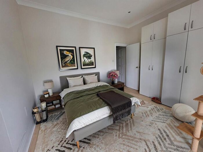2 Bedroom Flat To Rent In Constantine Road, , Hampstead, NW3