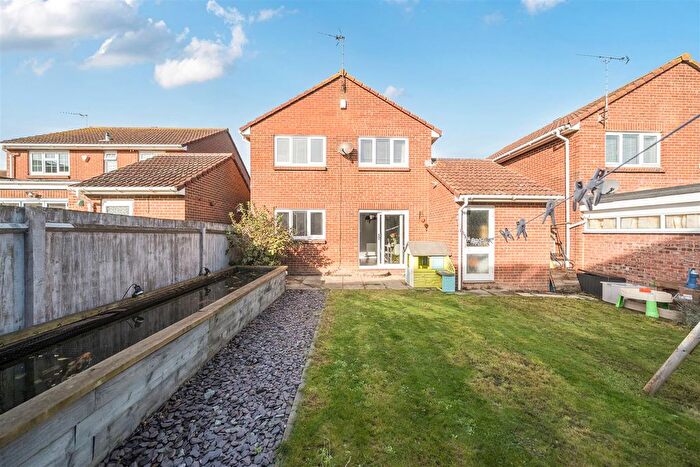 3 Bedroom Detached House For Sale In Crundale Way, Margate, CT9