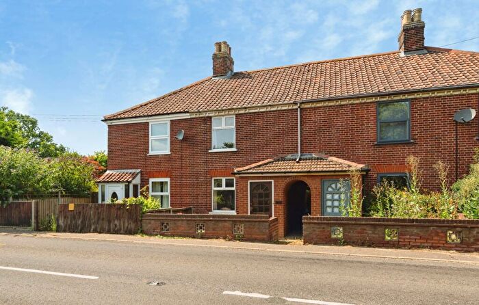 2 Bedroom Terraced House For Sale In Norwich Road, Wroxham, Norwich, Norfolk, NR12