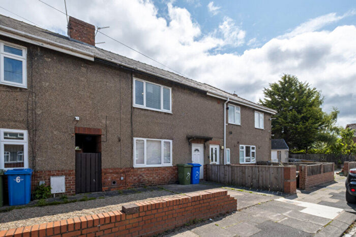 2 Bedroom Terraced House For Sale In West Drive, Blyth, NE24