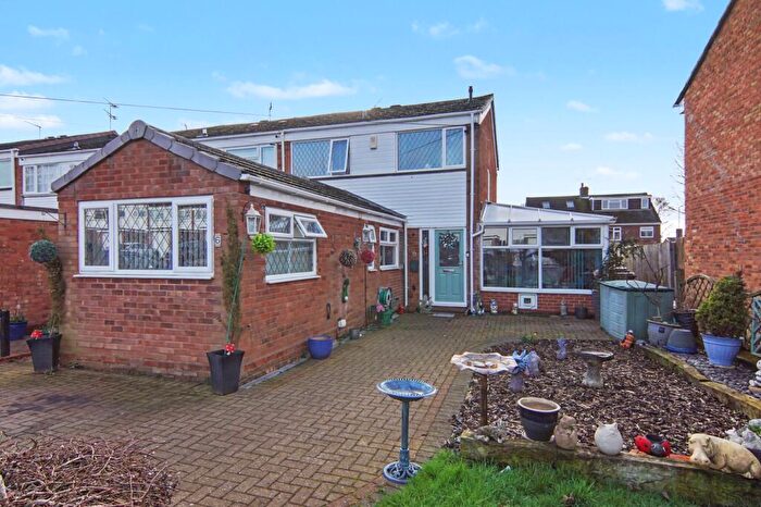 4 Bedroom End Of Terrace House For Sale In Gaza Close, Coventry, CV4