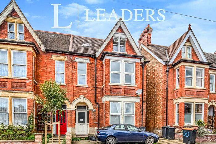 1 Bedroom Flat To Rent In Goldington Avenue, Bedford, MK40