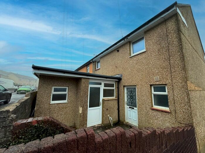 3 Bedroom End Of Terrace House To Rent In Evergreen Court Tonyrefail -, Porth, CF39