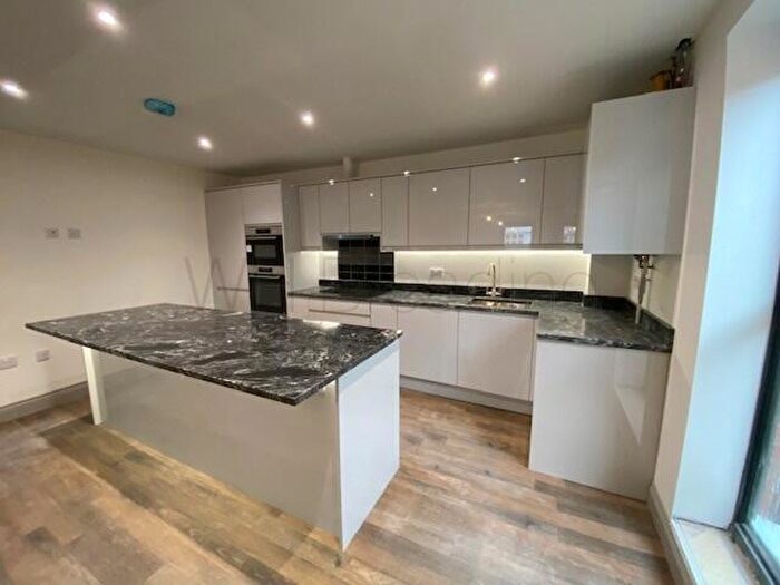 2 Bedroom Apartment To Rent In Tankerton Road, Whitstable, CT5