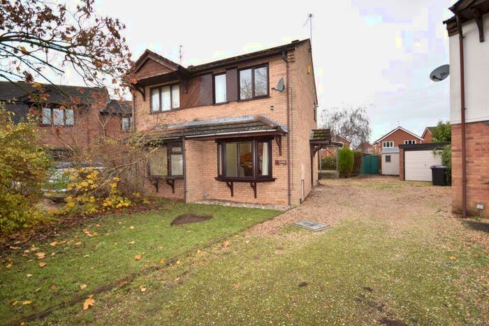 2 Bedroom Semi-Detached House To Rent In Dorrington Close, Ruskington, NG34