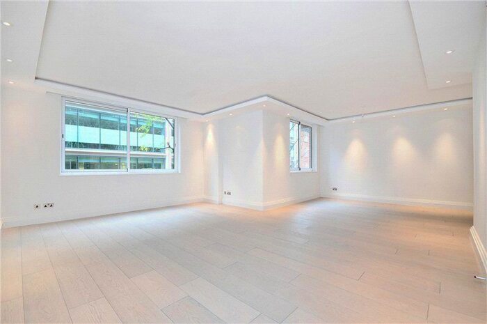 4 Bedroom Flat To Rent In Ebury Street, Belgravia, SW1W