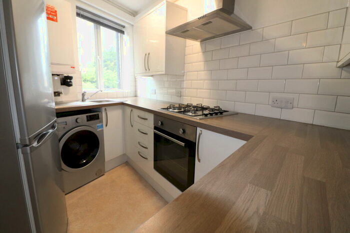 3 Bedroom Maisonette To Rent In Station Parade, Elm Park, RM12