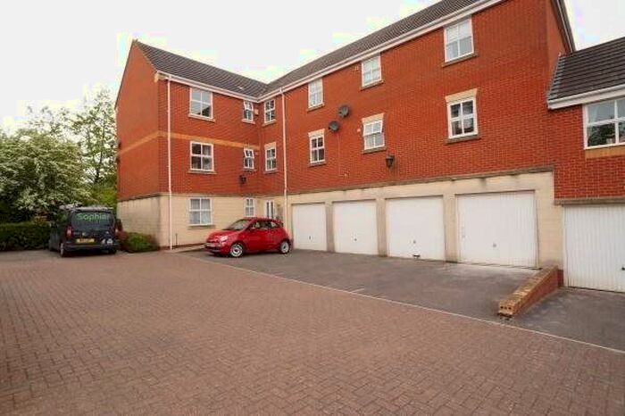 2 Bedroom Flat To Rent In Hallen Close, Emersons Green, Bristol, BS16