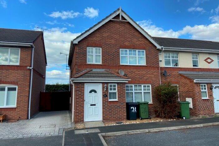 3 Bedroom Property To Rent In Lindale Close, Wirral, CH46