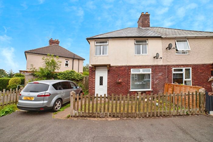 3 Bedroom Semi-Detached House For Sale In Woodland Avenue, Huthwaite, Sutton-In-Ashfield, Nottinghamshire, NG17