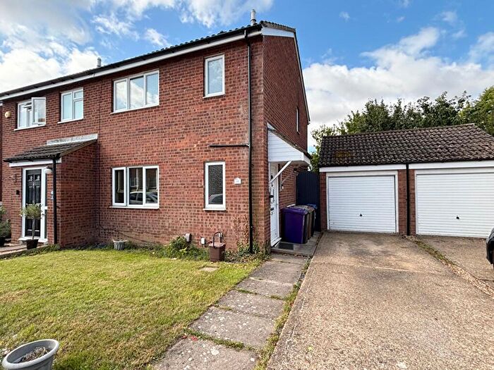 3 Bedroom Semi-Detached House To Rent In Mercia Road, Baldock, SG7