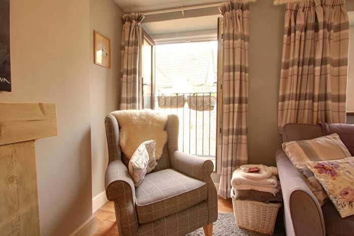 1 Bedroom Apartment For Sale In Bowlish, Shepton Mallet, BA4
